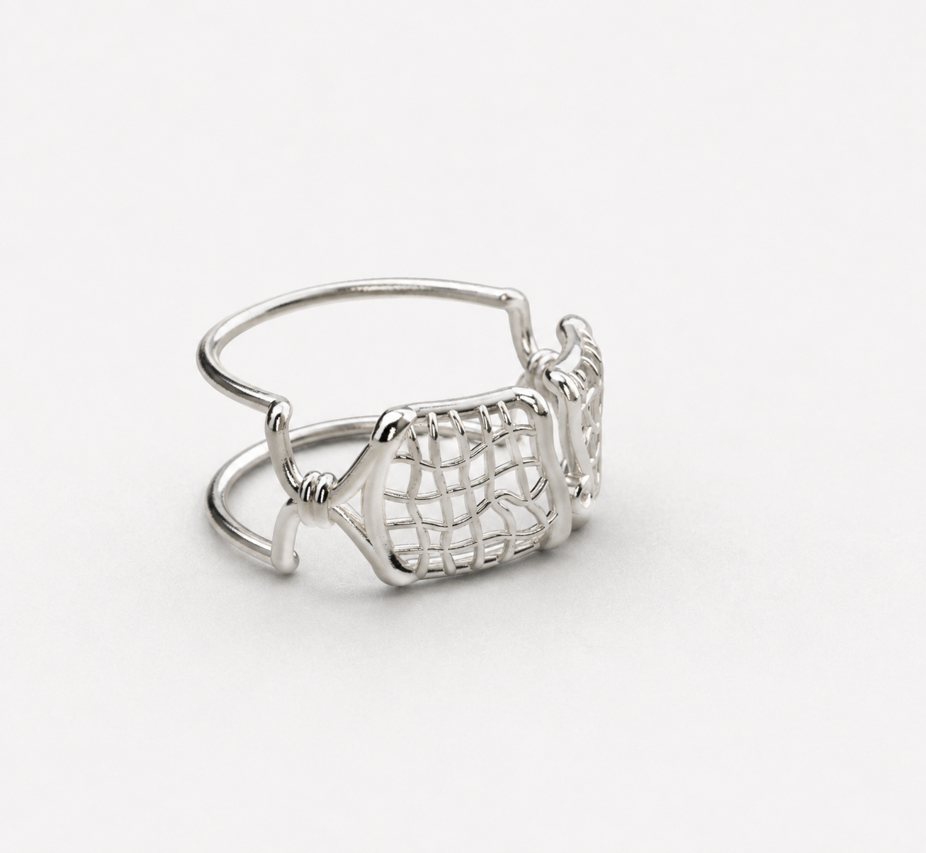 The Naomi Ring /Solid 925 Sterling Silver
